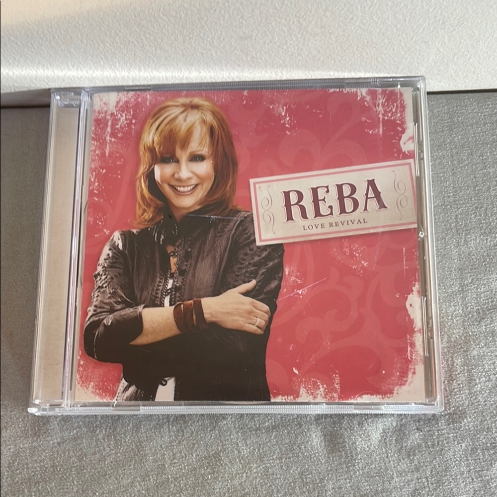 ⭐️ Reba Love Revival CD 2008 MCA Hallmark Compact Digital Audio Music McEntire